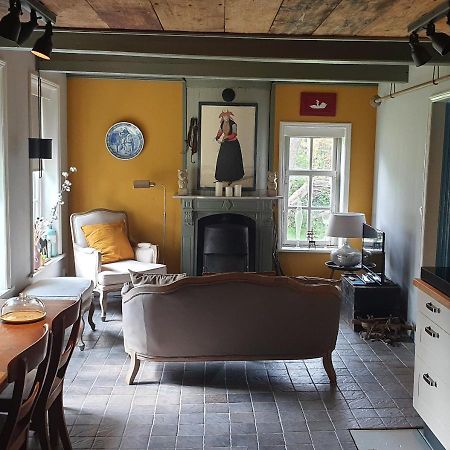 Fakansjehus Sfeervol Met Fijne Tuin Jirnsum Экстерьер фото