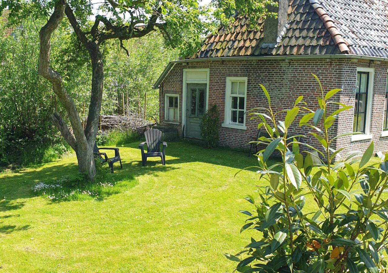 Fakansjehus Sfeervol Met Fijne Tuin Jirnsum Экстерьер фото
